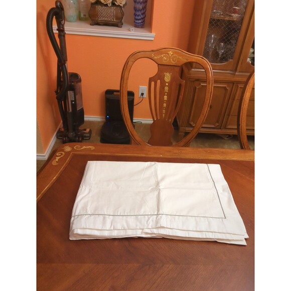 Hilton Hotel Pillowcase Sham White Sateen With Gray Stripe King Set 2 - Picture 11 of 15